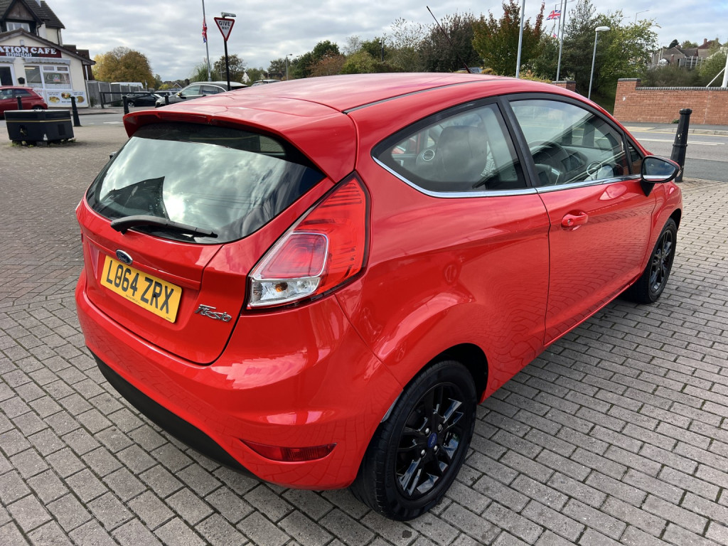 View FORD FIESTA 1.3 Zetec