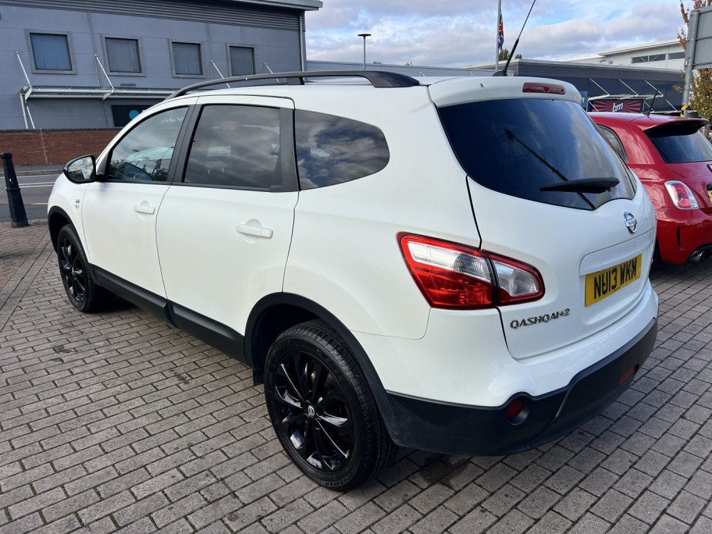 NISSAN QASHQAI+2