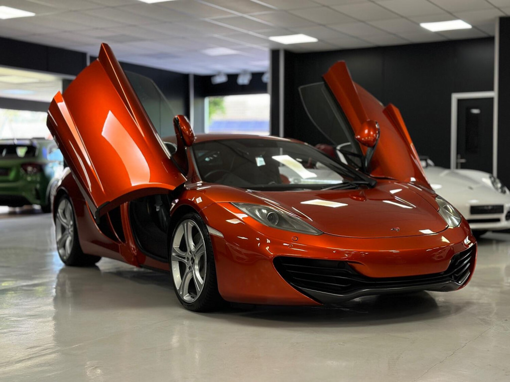 MCLAREN 12C