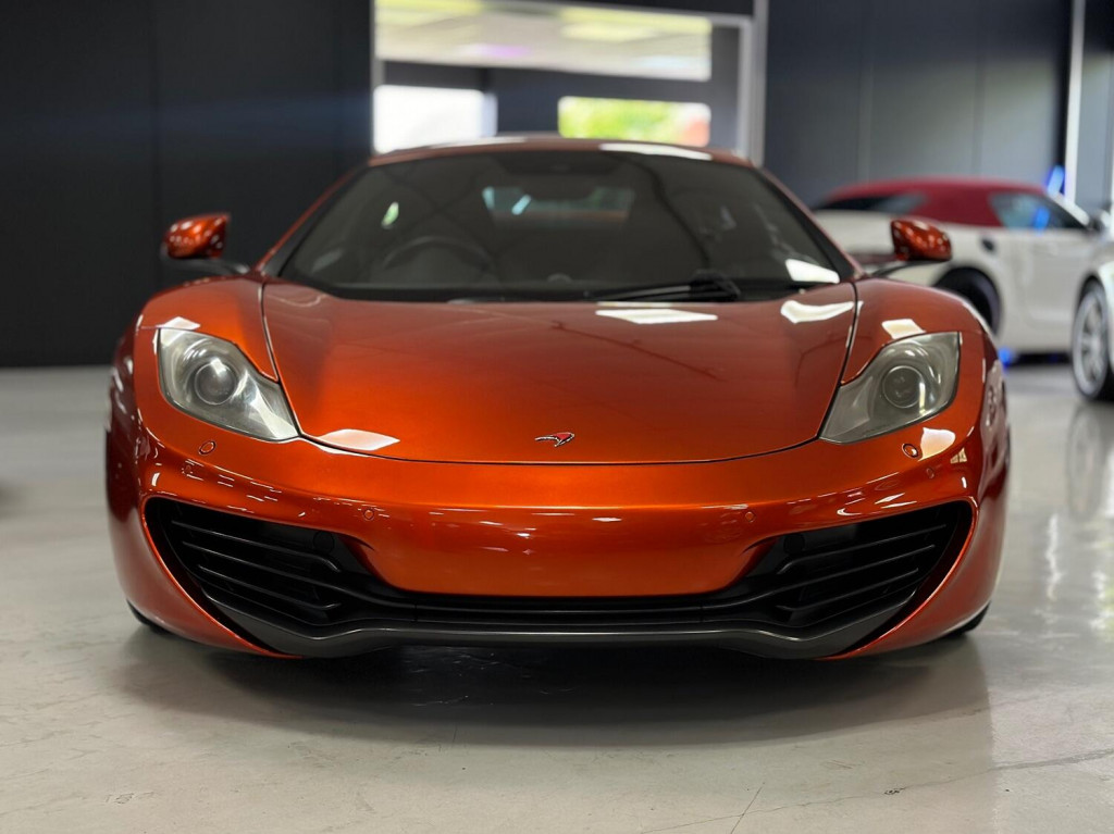 MCLAREN 12C