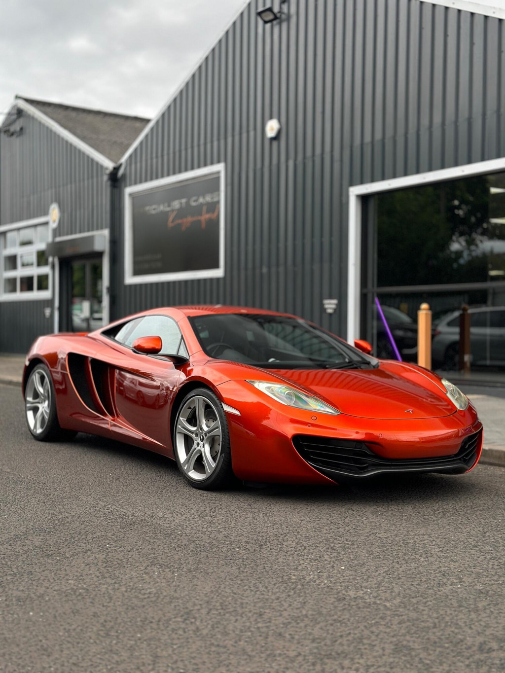 MCLAREN 12C