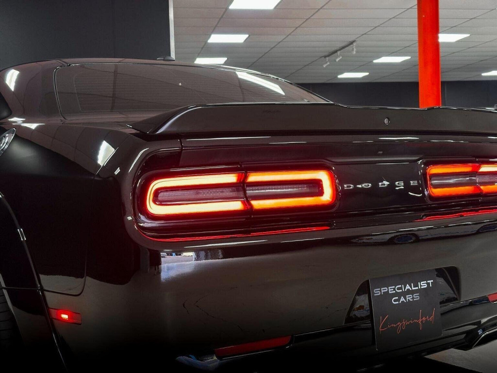 DODGE CHALLENGER