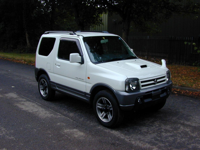 SUZUKI JIMNY Ref 8473 - SALE AGREED AWAITING UK REGISTRATION - Suzuki Jimny Land Venture Ltd Ed 660cc 4WD (2007)