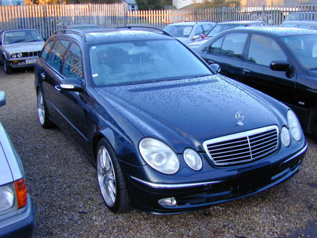 MERCEDES-BENZ E CLASS Ref 8673 - SALE AGREED AWAITING UK REGISTRATION - MERCEDES W211 E CLASS E320 ESTATE EX JAPAN (2003)
