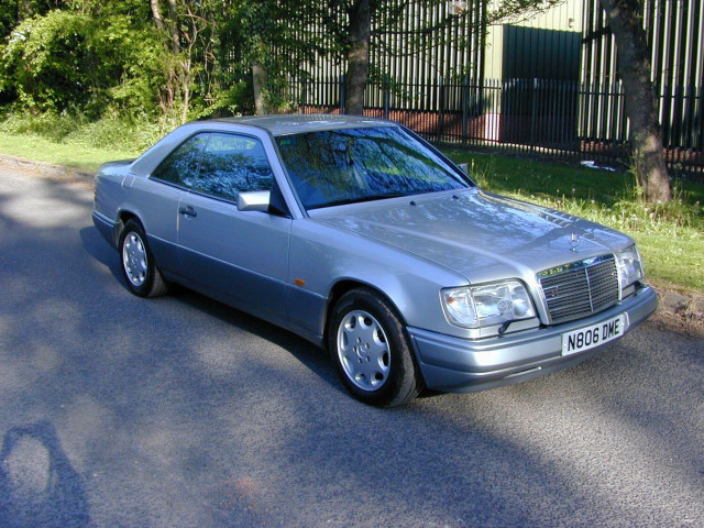 MERCEDES-BENZ 220 Ref 8696 - Mercedes Benz W124 e220 Coupe Automatic – Air Con - Ex Spain (RHD - UK Car) (1996)