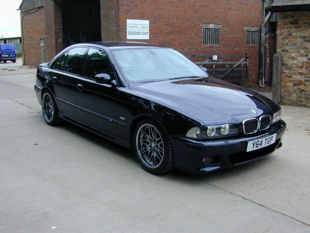 BMW M5 Ref 8702 - BMW E39 M5 4.9 (S62 V8) Manual (RHD - UK Car) (2001)
