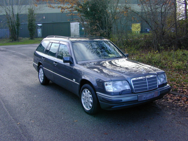 MERCEDES-BENZ 300 Ref 8723 - IN TRANSIT RESERVATION DEPOSIT PAID - Mercedes Benz W124 e300 Turbo Diesel Estate 7  (1995)