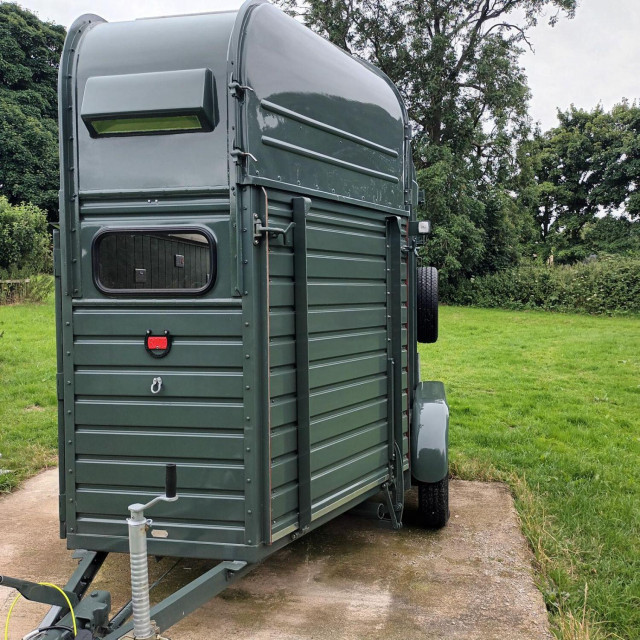 AC ACE Ref 8725 - Rice Classic Horse Trailer  (0)