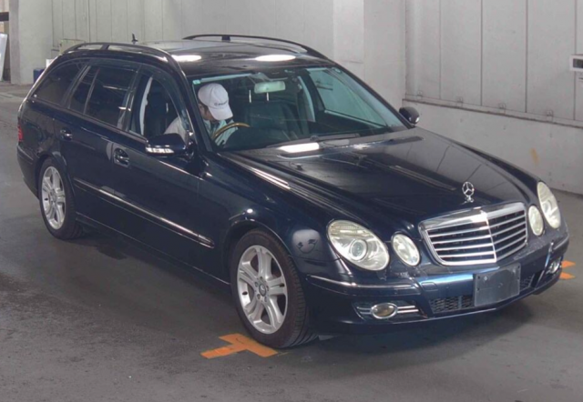 MERCEDES-BENZ E CLASS Ref 8764 - IN TRANSIT REFUNDABLE DEPOSIT CAN SECURE - Mercedes Benz W211 E Class E320 Cdi 39k! Japan (2008)