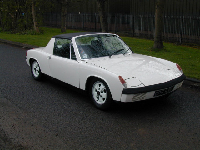 PORSCHE 914 ref 8067 Porsche 914 4 Targa LHD - VERY LOW MILES - ONLY 55k (1970)
