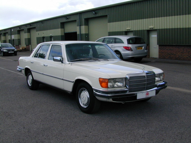 MERCEDES-BENZ 280 ref 8048 SOLD - SIMILAR SOURCED TO ORDER - Mercedes Benz W116 280s Just 9000 miles - LHD - Ex Japan (1974)