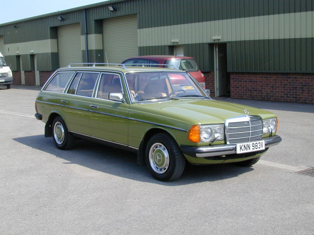 MERCEDES-BENZ 250 ref 8047 WANTED FOR STOCK - MERCEDES BENZ W123 ESTATE - LHD (1979)