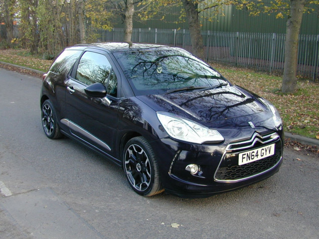 CITROEN DS3 Ref 8205 - Citroen DS3 1.6 HDi D Style + Diesel RARE COLOUR UK - RHD (2014)