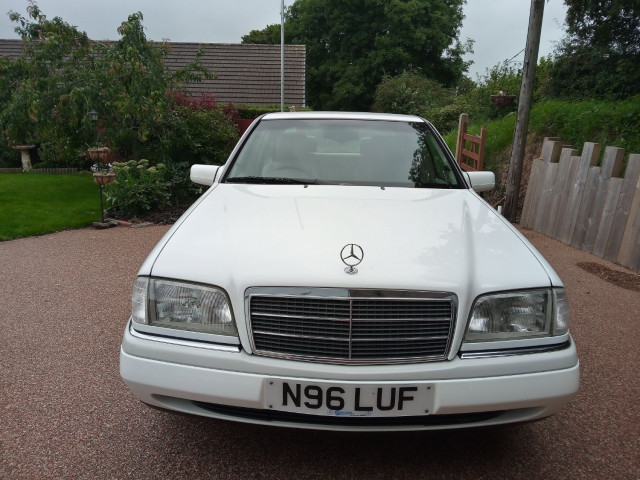 MERCEDES-BENZ C CLASS Ref 8311 - Mercedes W202 C Class - C280 2.8 Petrol Automatic Saloon RHD - UK Car (1995)