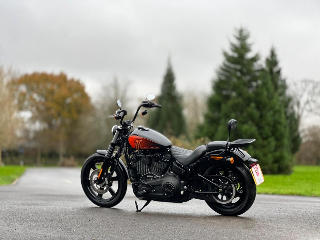 HARLEY-DAVIDSON Softail