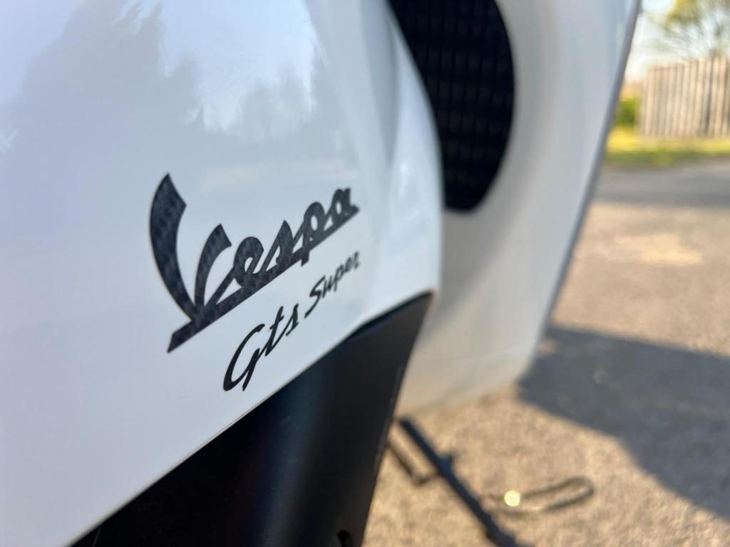 PIAGGIO Vespa GTS