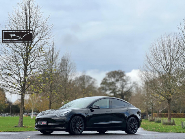 TESLA MODEL 3 (Dual Motor) Performance Auto 4WDE 4dr (Performance Upgrade)