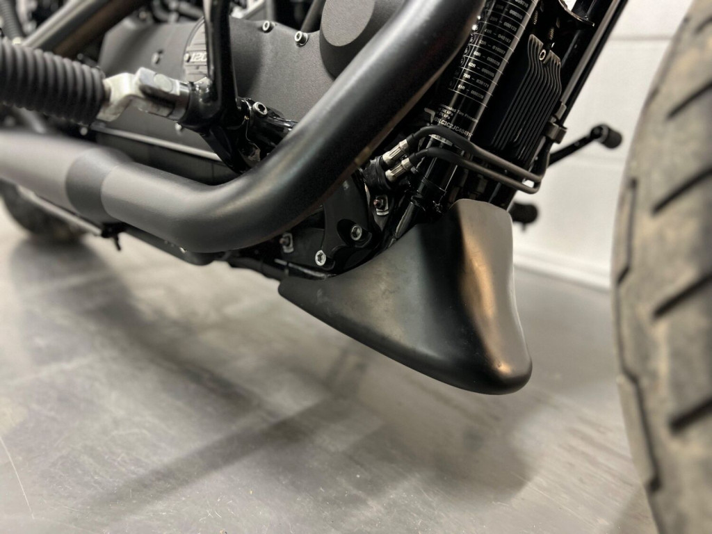 HARLEY-DAVIDSON Sportster