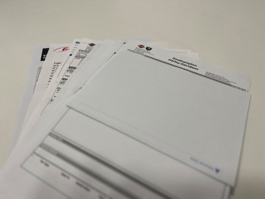 HARLEY-DAVIDSON Sportster