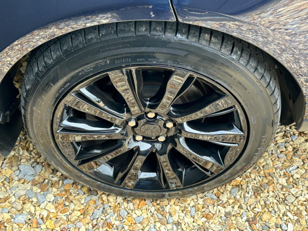 LAND ROVER RANGE ROVER