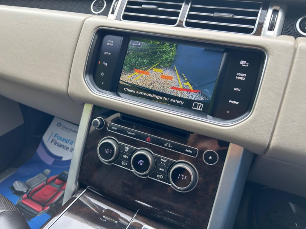 LAND ROVER RANGE ROVER