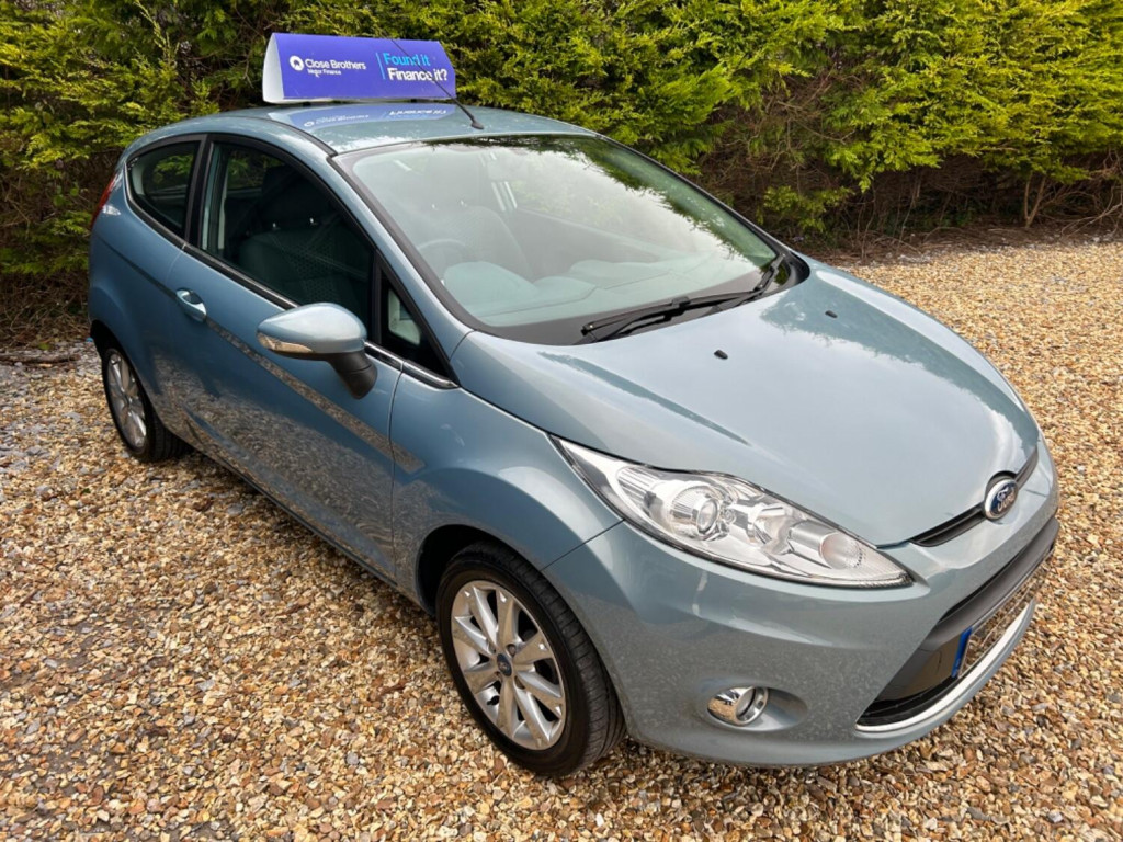 FORD FIESTA