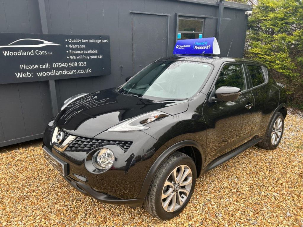 View NISSAN JUKE 1.6 Tekna 