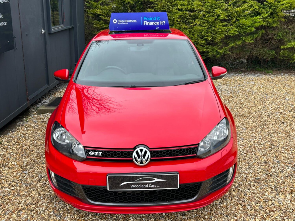 View VOLKSWAGEN GOLF 2.0 TSI GTI DSG