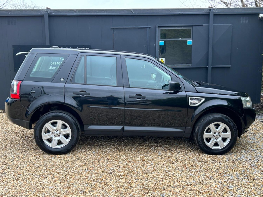 LAND ROVER FREELANDER 2