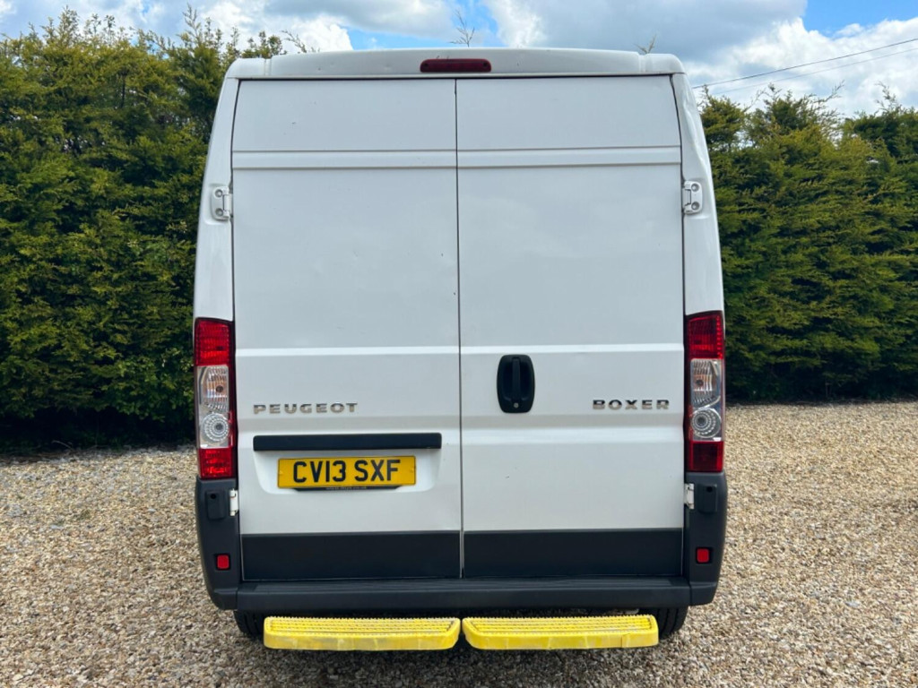 PEUGEOT BOXER