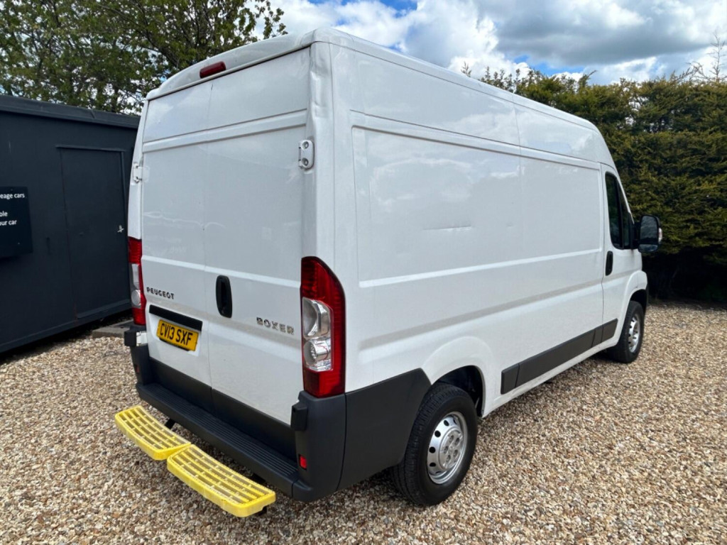 PEUGEOT BOXER