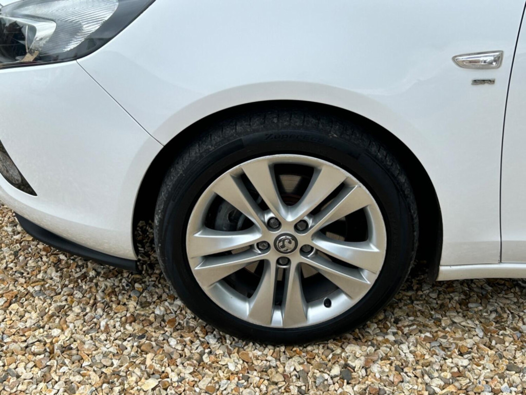 VAUXHALL ZAFIRA TOURER