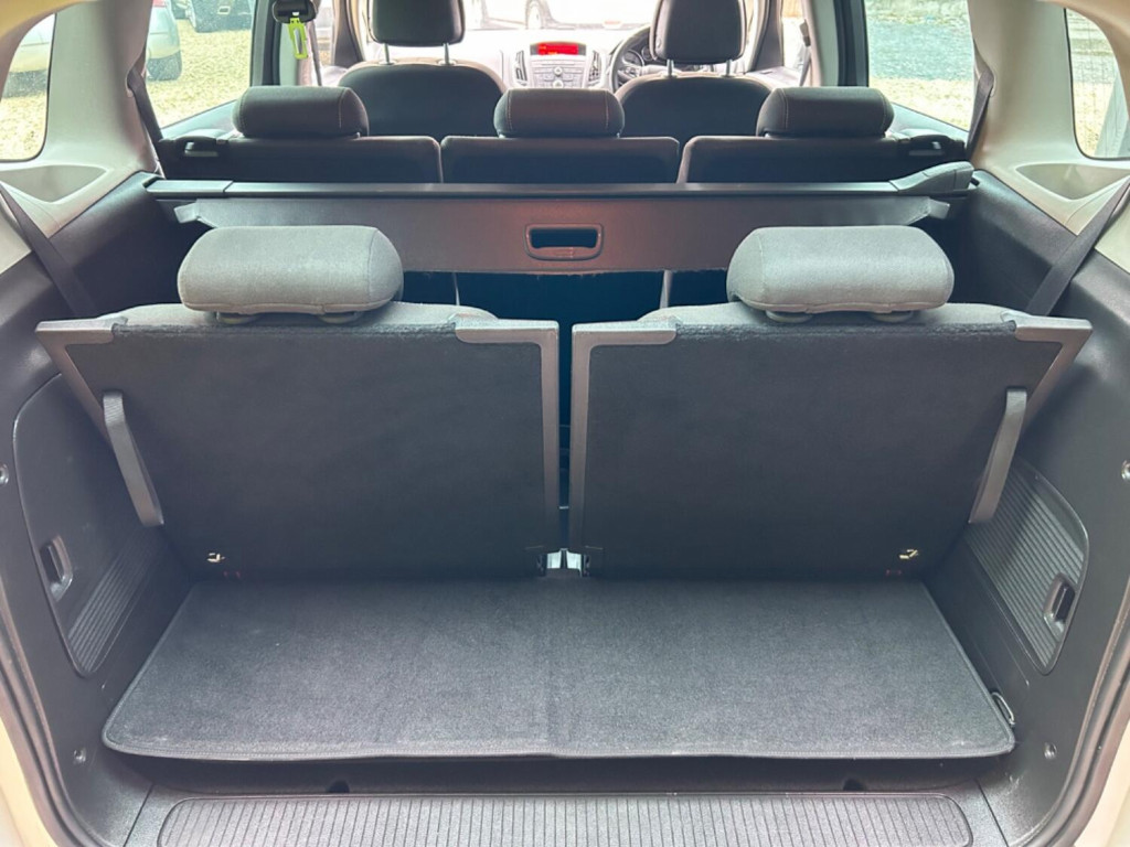 VAUXHALL ZAFIRA TOURER