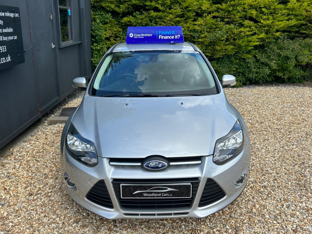 View FORD FOCUS 1.6 TDCi Zetec