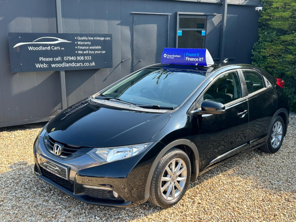 View HONDA CIVIC 1.8 i-VTEC ES-T