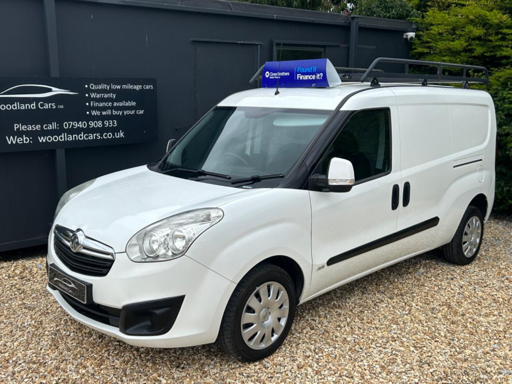 View VAUXHALL COMBO 1.3 CDTi 2300 ecoFLEX 16v Sportive