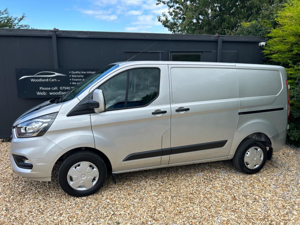 View FORD TRANSIT CUSTOM 2.0 Transit Custom Trend Van 300 L1 2.0L EcoBlue 130PS FWD 6 Speed Manual