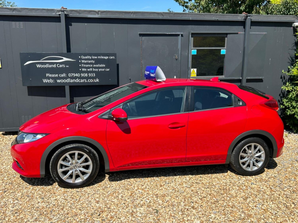 View HONDA CIVIC 1.8 i-VTEC SE