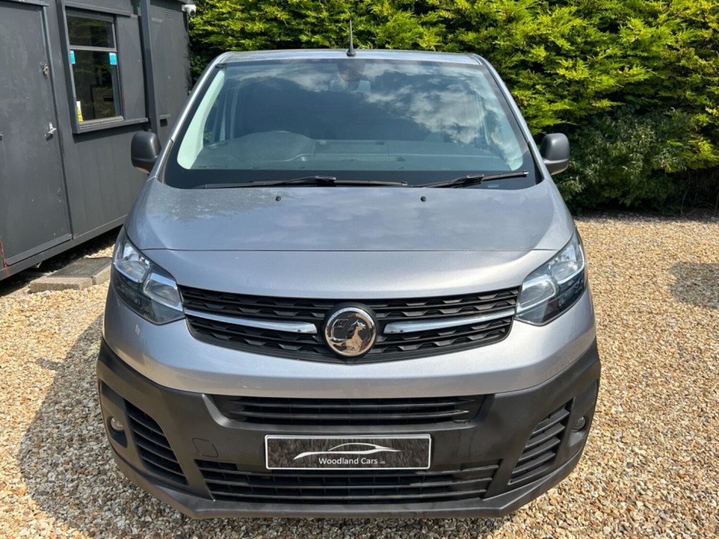View VAUXHALL VIVARO 1.5 Turbo D 2900 Dynamic
