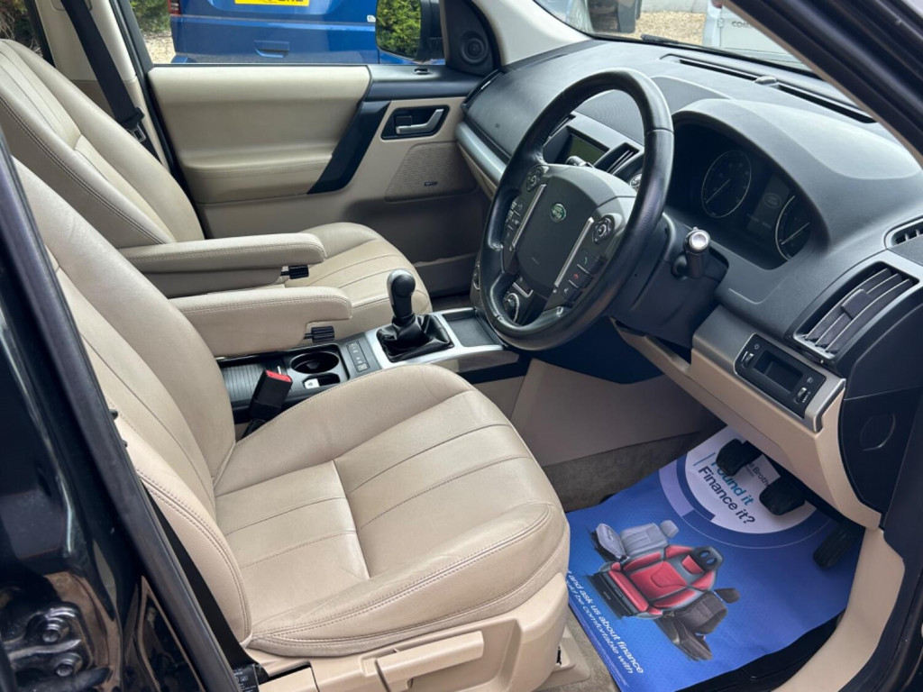LAND ROVER FREELANDER 2