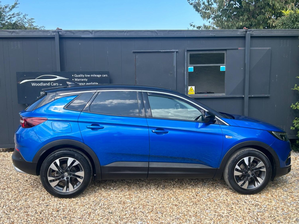 VAUXHALL GRANDLAND X