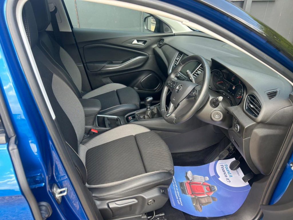 VAUXHALL GRANDLAND X