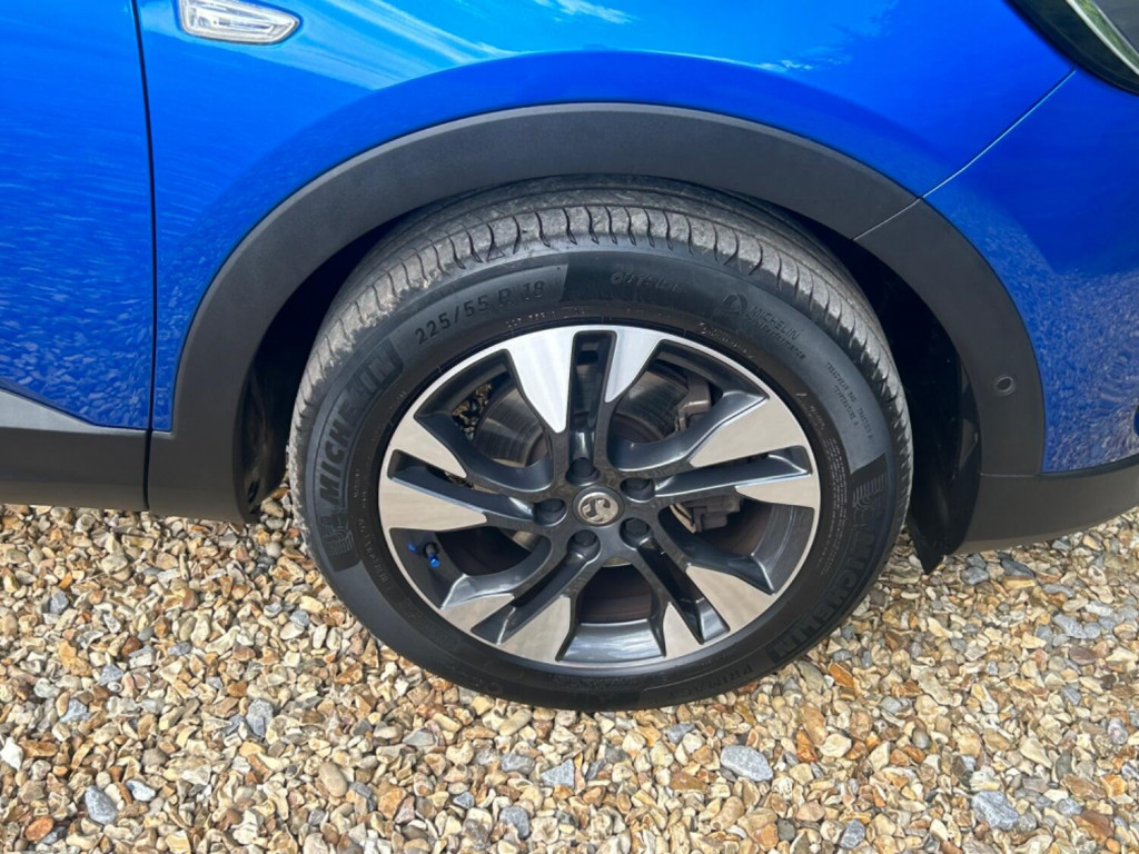 VAUXHALL GRANDLAND X