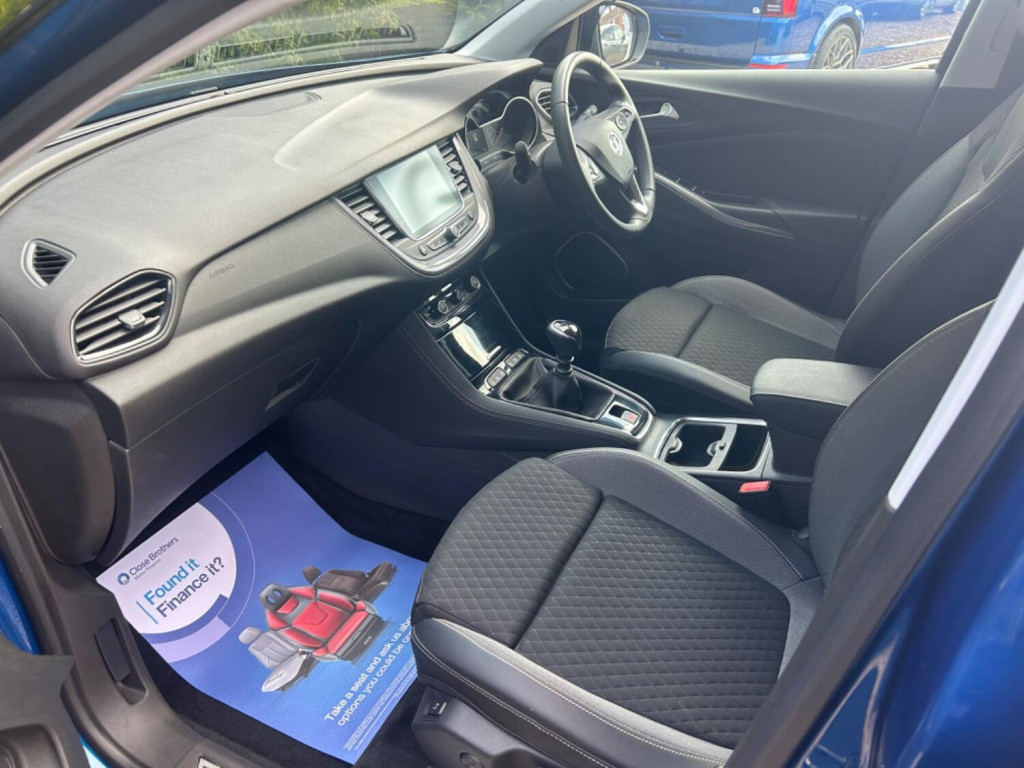 VAUXHALL GRANDLAND X