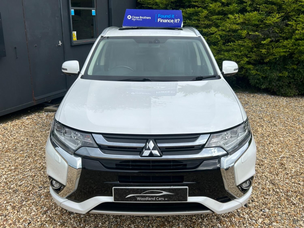 View MITSUBISHI OUTLANDER 2.0 h 12kWh 4h