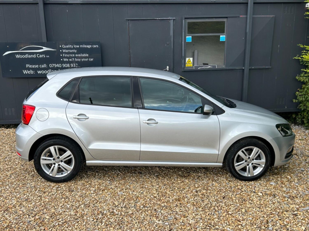 View VOLKSWAGEN POLO 1.2 TSI Match Edition