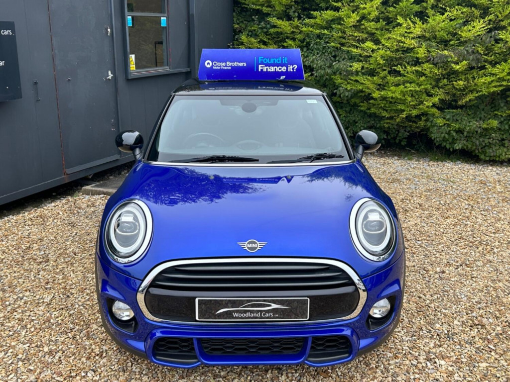 View MINI HATCH 1.5 Cooper 3-Door Hatch