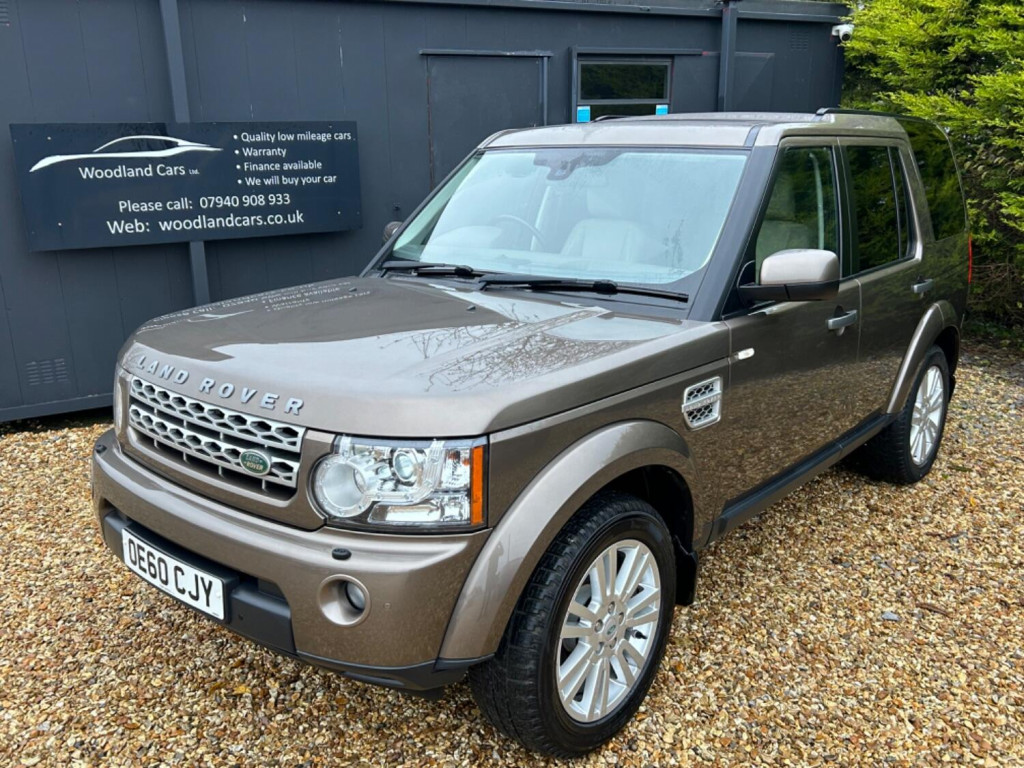 View LAND ROVER DISCOVERY 4 3.0 SD V6 HSE