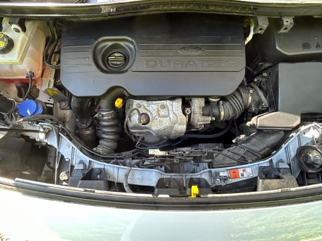 FORD TRANSIT CONNECT