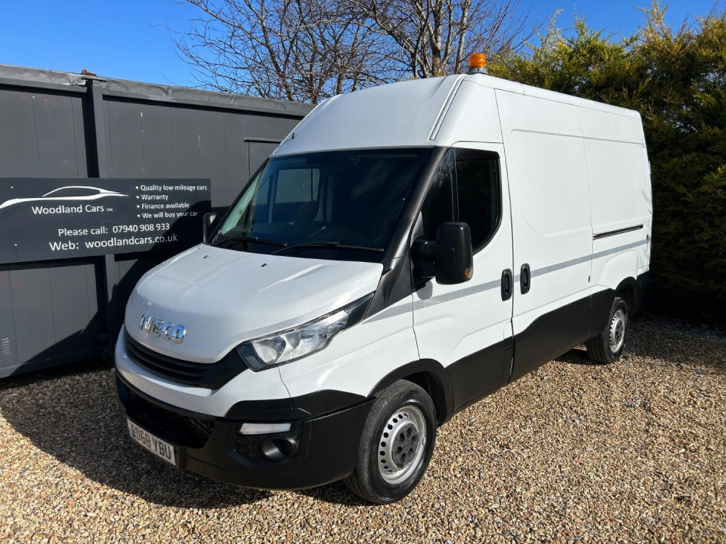 View IVECO DAILY 2.3 TD 12V 35S 3520